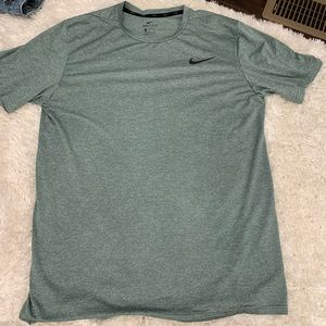 Men’s dri-fit top Nike